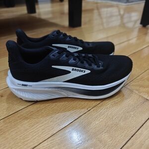 Brooks Womens Ghost 17 1204311B090 Black Running Shoes Sneakers Size 7 B